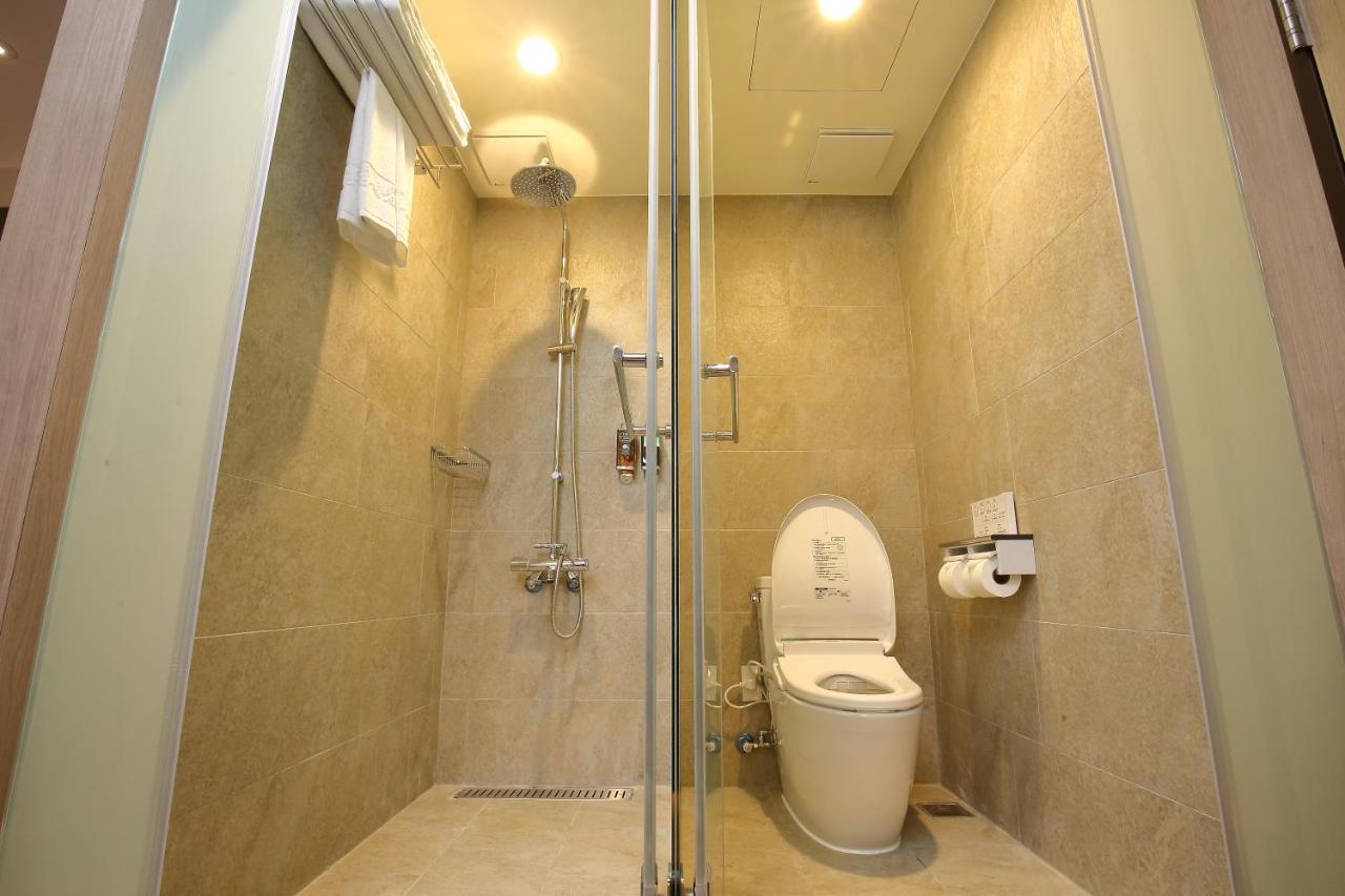Kloud Hotel Tajcshung Kültér fotó