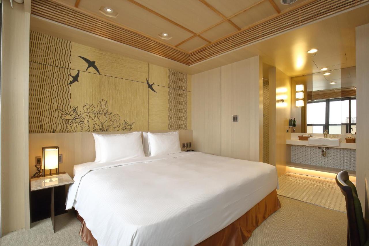Kloud Hotel Tajcshung Kültér fotó