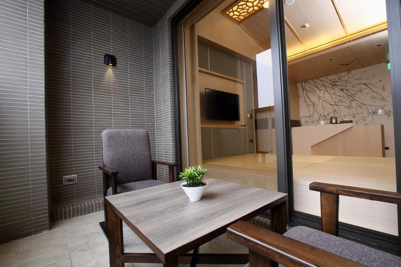 Kloud Hotel Tajcshung Kültér fotó