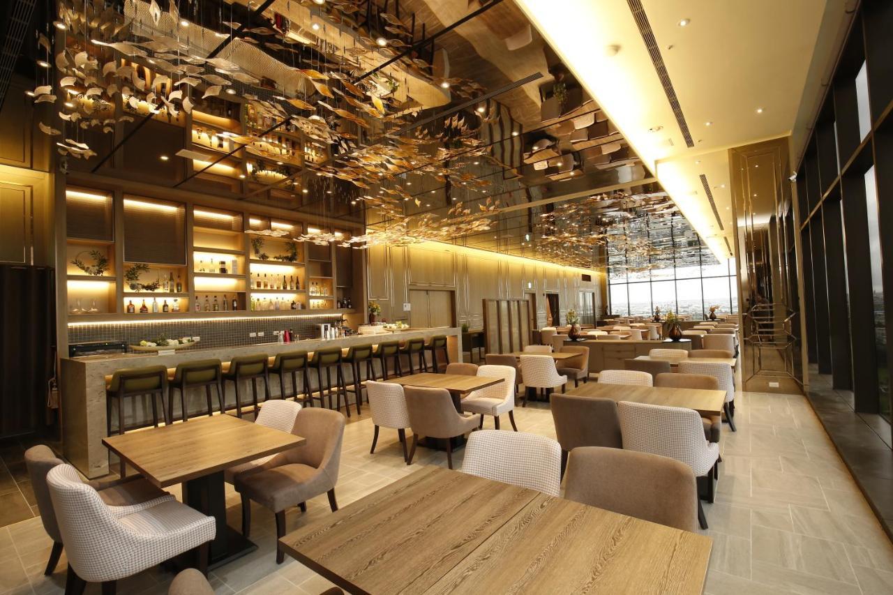 Kloud Hotel Tajcshung Kültér fotó