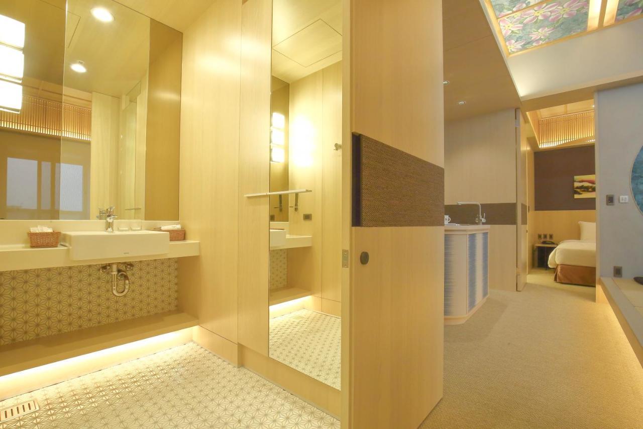 Kloud Hotel Tajcshung Kültér fotó