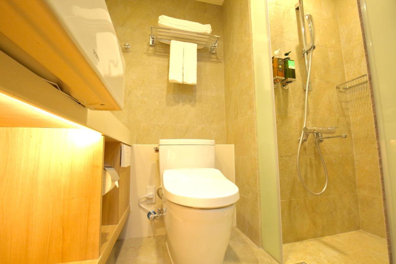 Kloud Hotel Tajcshung Kültér fotó