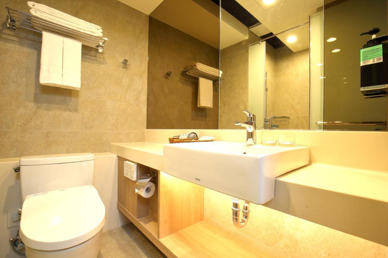 Kloud Hotel Tajcshung Kültér fotó