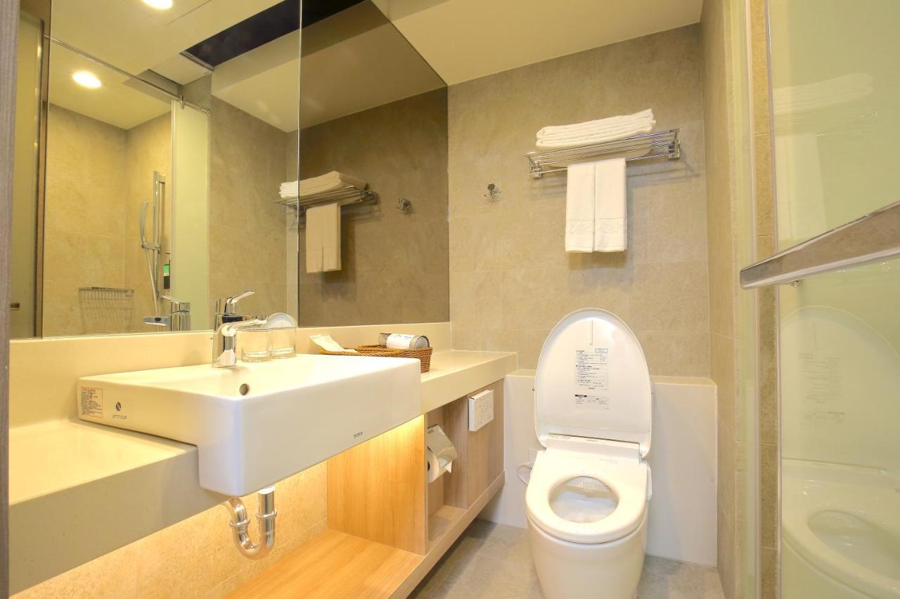 Kloud Hotel Tajcshung Kültér fotó
