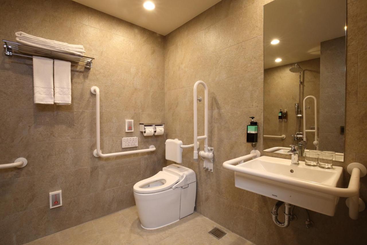 Kloud Hotel Tajcshung Kültér fotó
