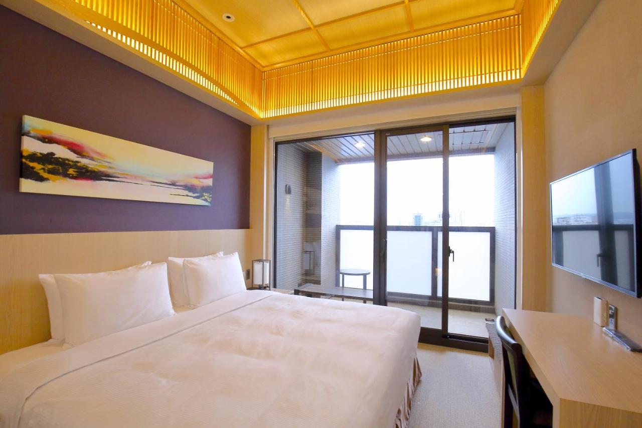 Kloud Hotel Tajcshung Kültér fotó